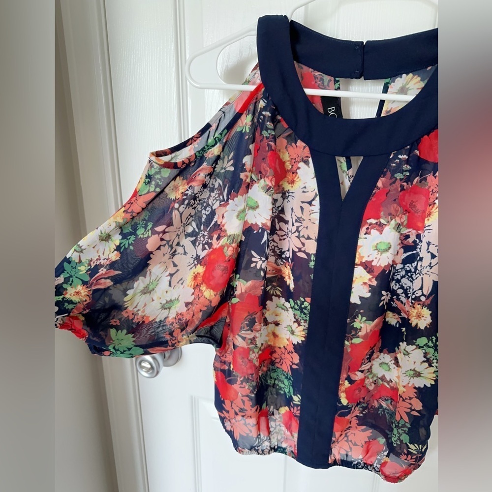 BCX Red and Navy Blue Floral Blouse Puff Sleeve Mandarin Collar - Picture 6 of 9